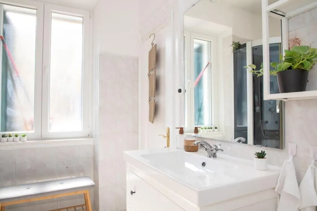 Brand New City Center Apartment Nostalgija Split 0*,